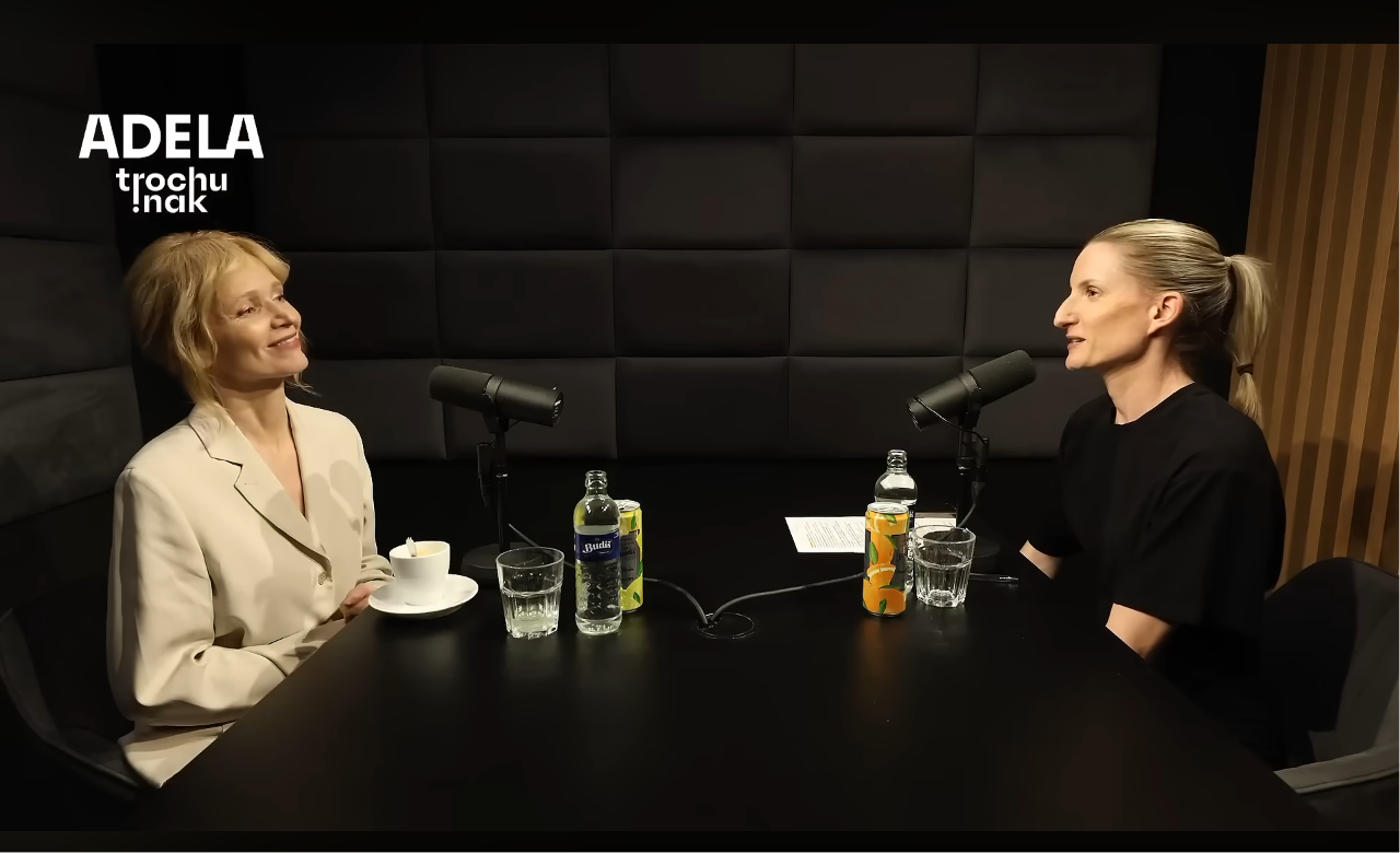Adela Vinczeová a Aňa Geislerová v štúdiu